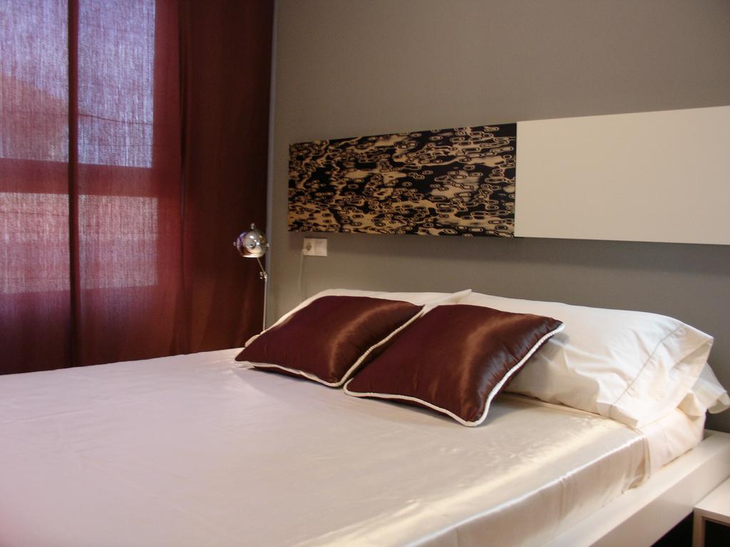 Ferienwohnung Playa Y Montana Faura-Valencia Zimmer foto
